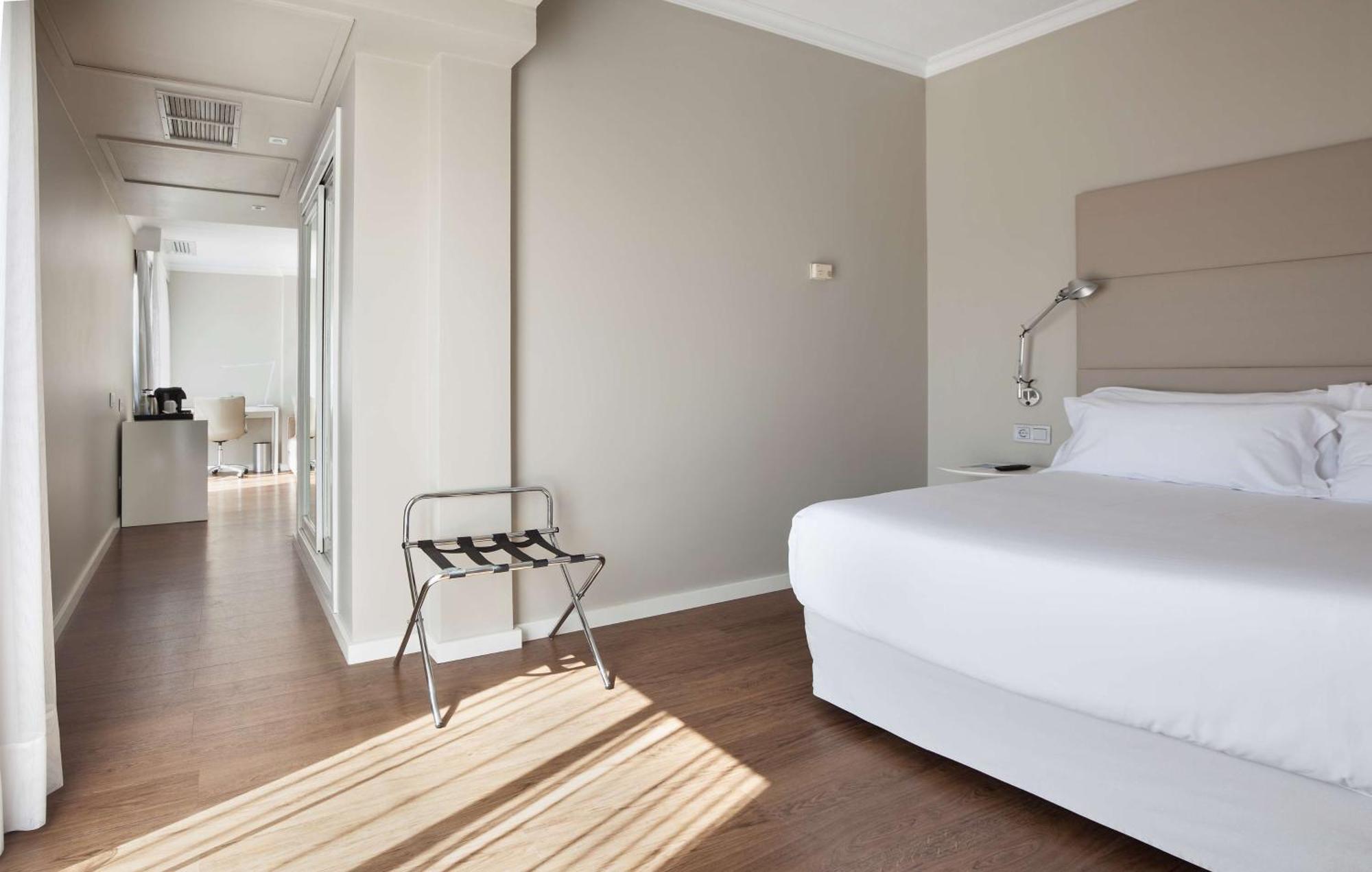 Nh Las Palmas Playa Las Canteras Ngoại thất bức ảnh