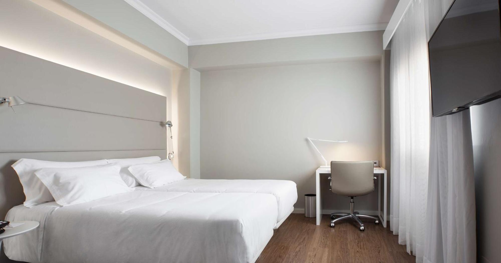 Nh Las Palmas Playa Las Canteras Ngoại thất bức ảnh
