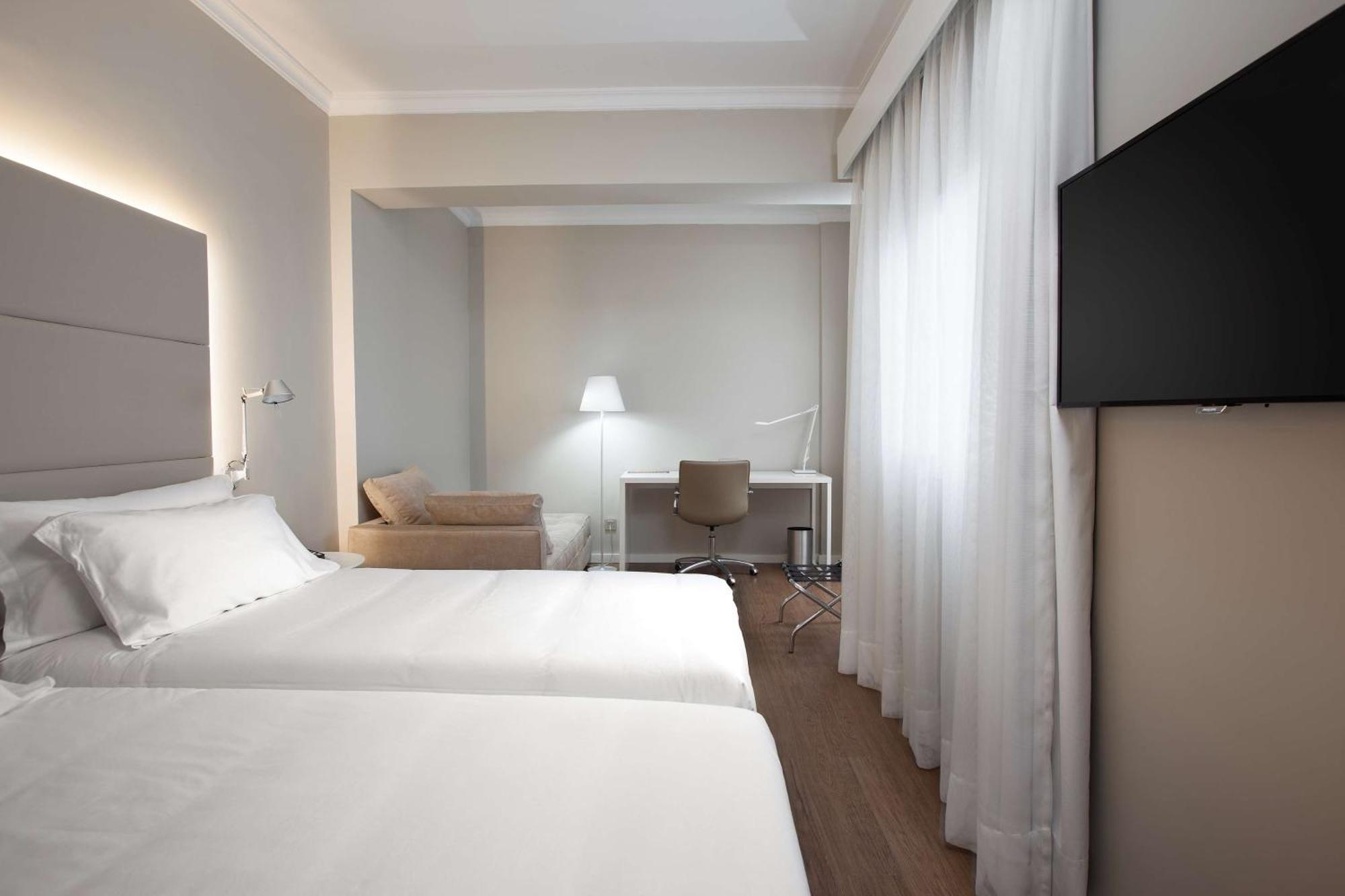 Nh Las Palmas Playa Las Canteras Ngoại thất bức ảnh
